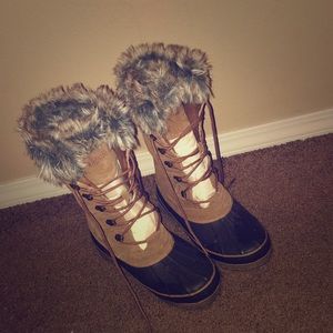 Khombu Boots